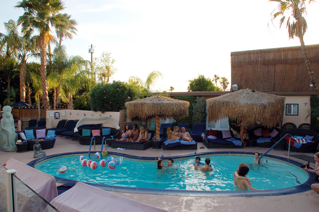 Sea Mountain Nude Lifestyles Spa Resort 760-251-4744