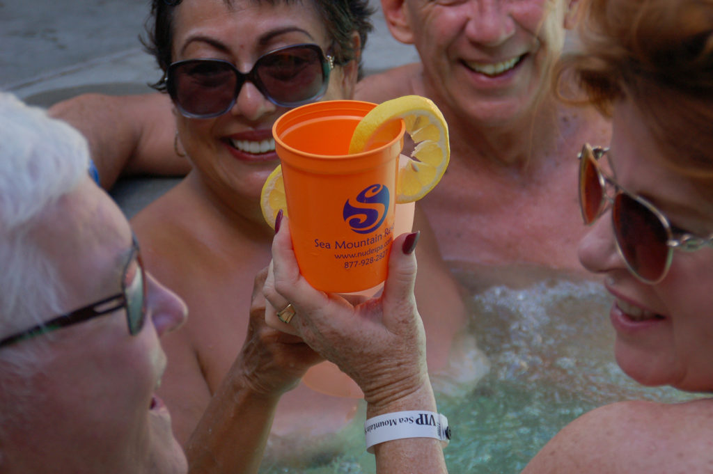 Sea Mountain Nude Lifestyles Spa Resort 760-251-4744